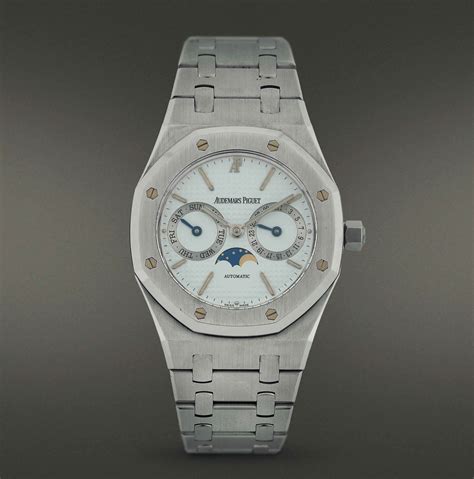 AUDEMARS PIGUET ROYAL OAK Recupero vite cassa